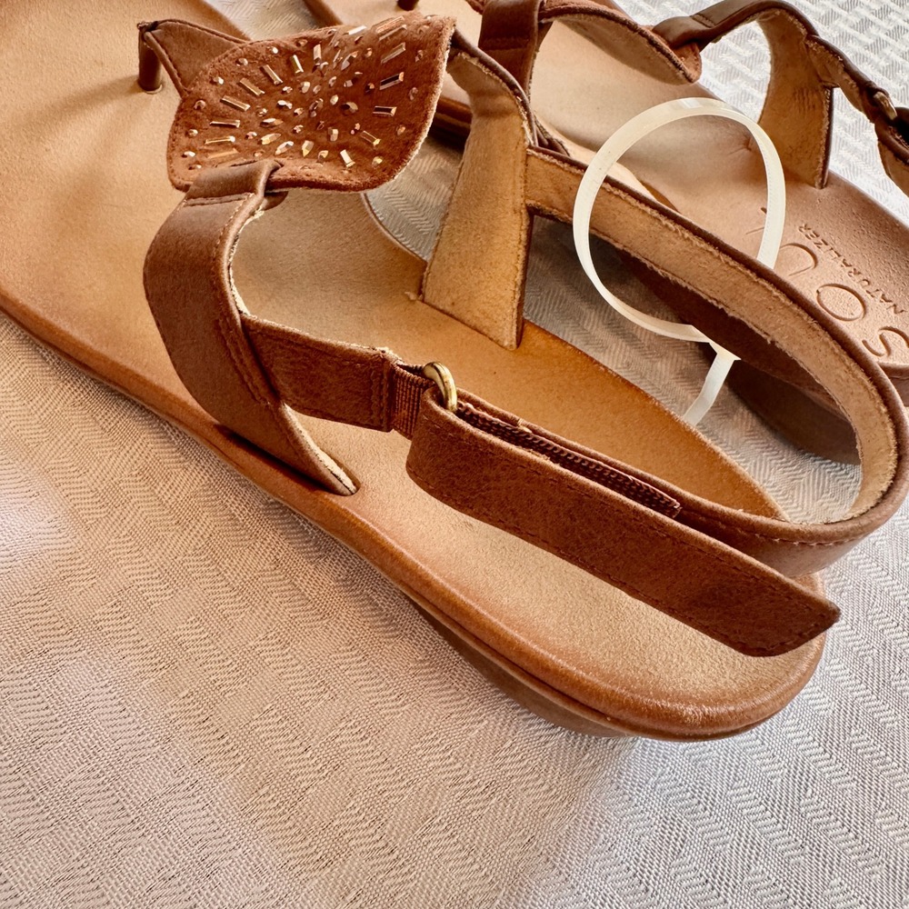 SOUL Naturalizer Brown Medallion Thong Sandals Boho Studded Slingback Womens - Picture 6 of 9
